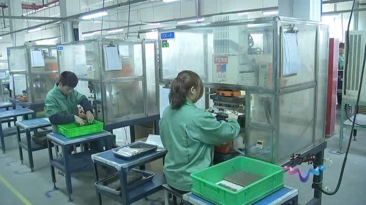 “项目为王”驱动高质量发展 扬州邗江区以电容器产业为突破口，打响招商引资“百团大战”